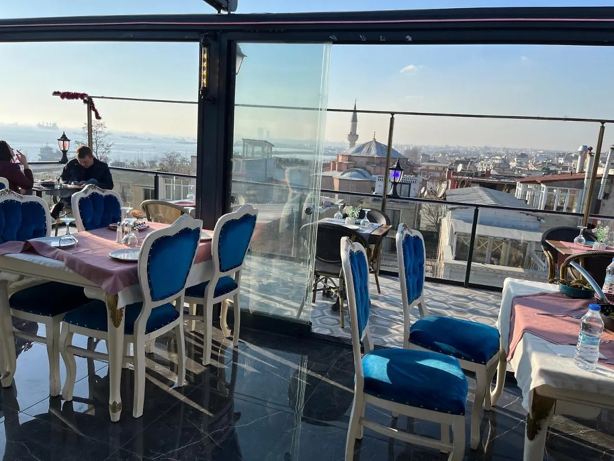 Nova Roma Hotel Istanbulská provincie 3*,